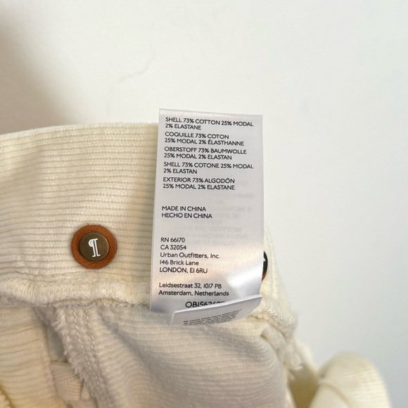 NWT Anthropologie Pilcro Frayed Dungarees Short Corduroy Overalls Ivory Size 27 - Picture 7 of 8